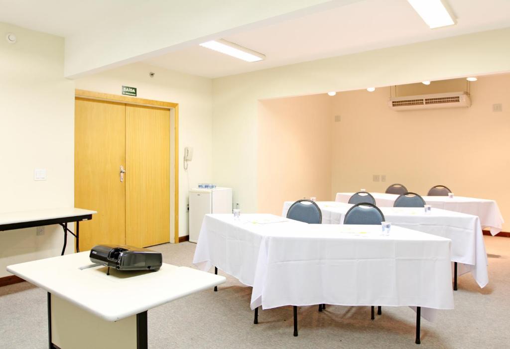 גוארטינגואטה Guara Inn Flat Service מראה חיצוני תמונה