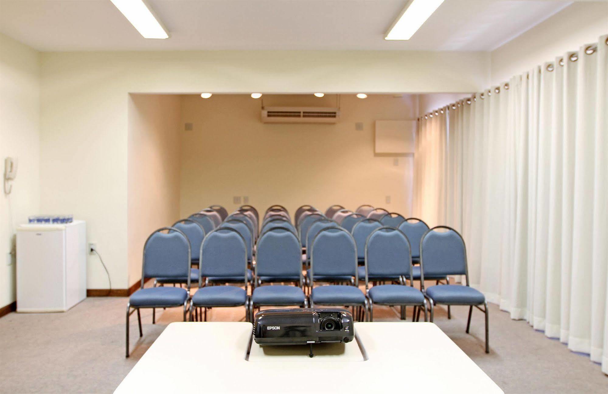 גוארטינגואטה Guara Inn Flat Service מראה חיצוני תמונה